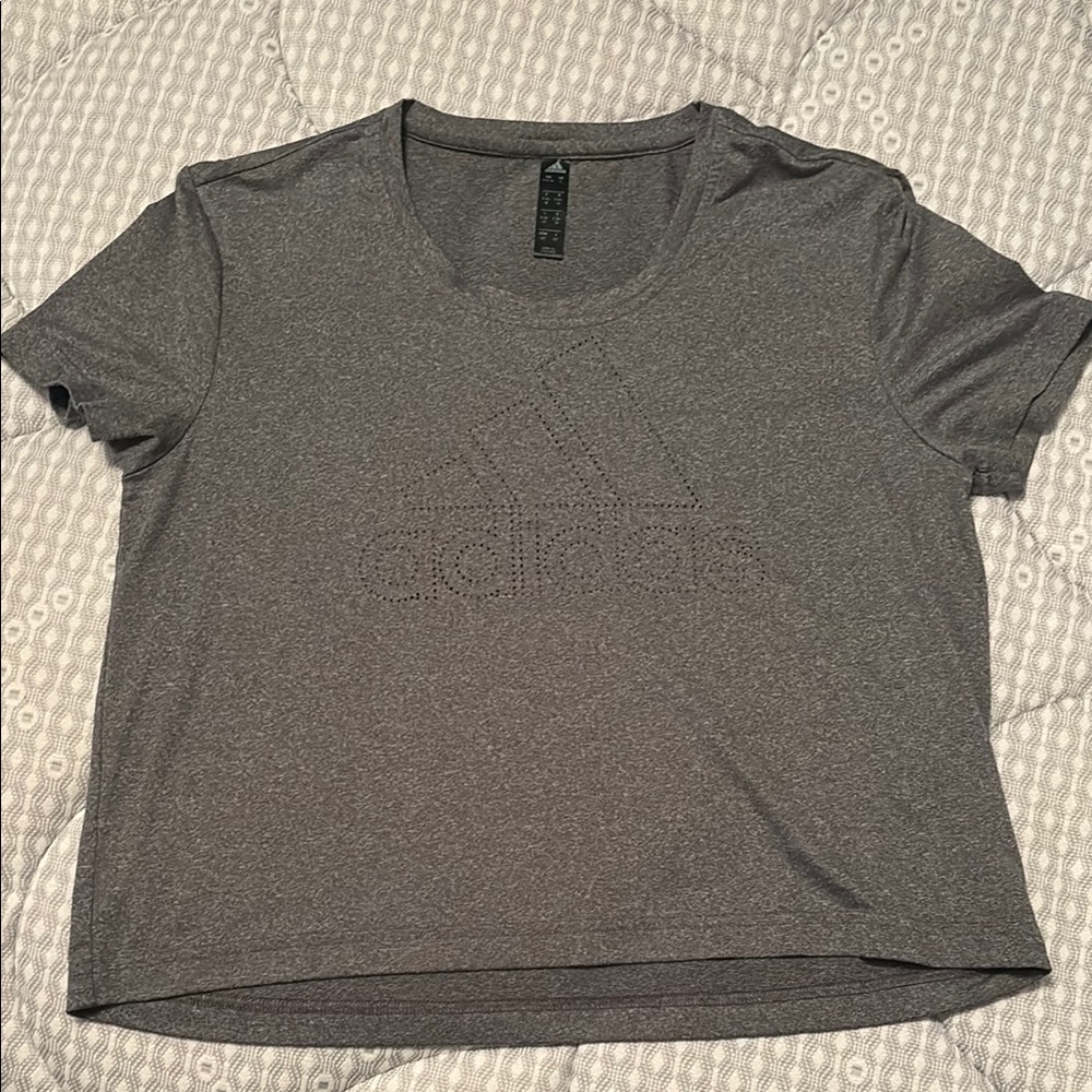 Adidas Gray Crop T-Shirt Short Sleeve Relaxed Fit